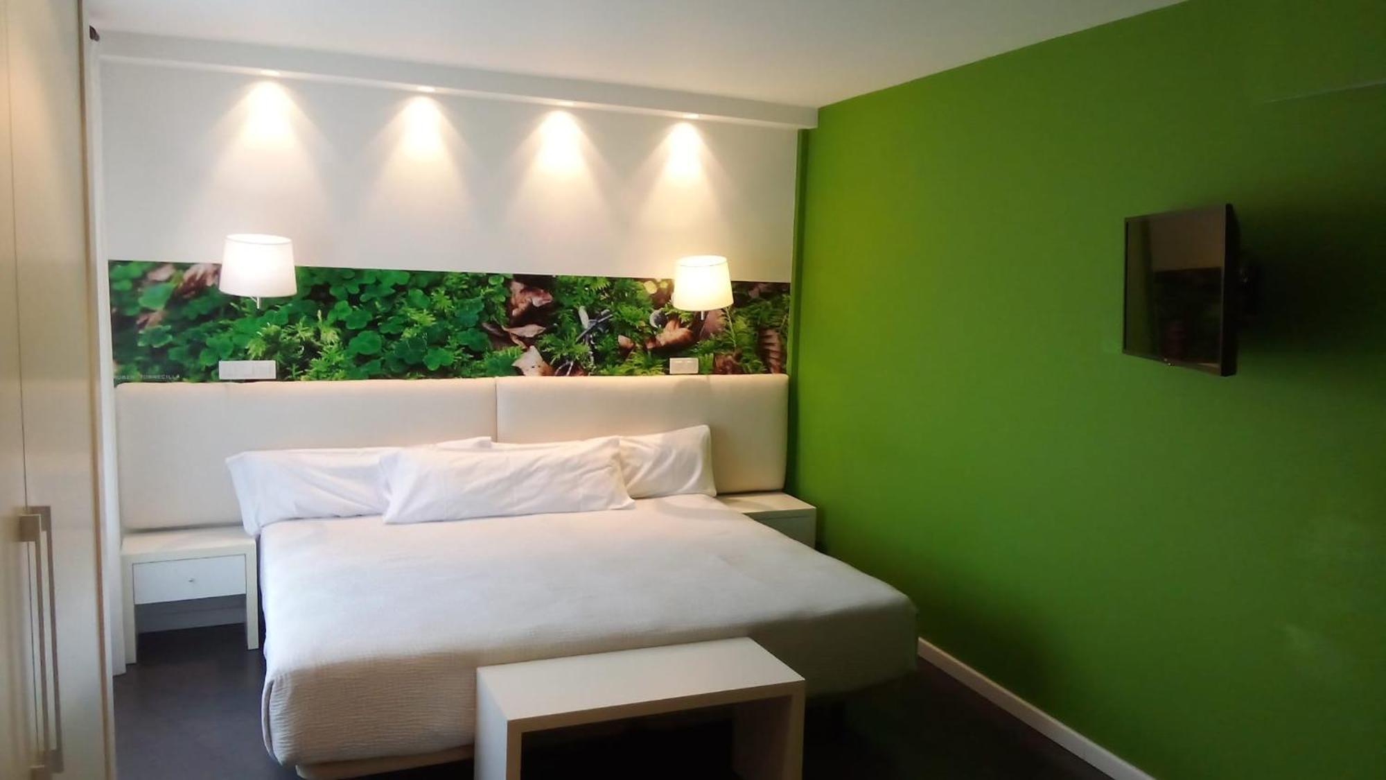 Hotel Villa Sonsierra Сан Висенте де ла Сонсиера Екстериор снимка